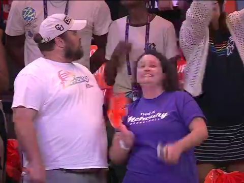 拉斯维加斯王牌vs菲尼克斯水星第4节英文原声回放