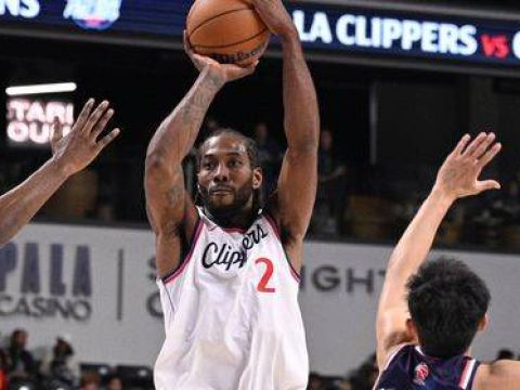 [莱昂纳德集锦]高效！莱昂纳德vs广州半场轻取18分集锦