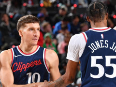 仅打130秒伤退！快船记者：博格丹的最新伤病进展和恢复时间暂时还没有新的消息