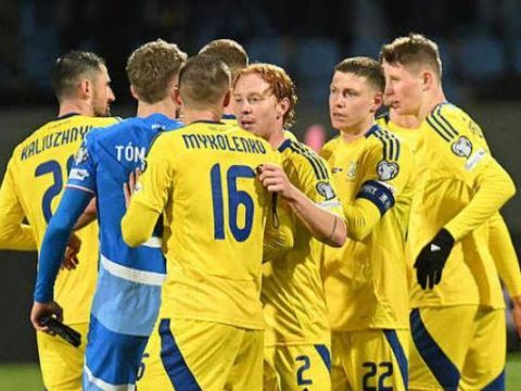 [爱奇艺全场集锦] 世预赛-马利诺夫斯基双响 乌克兰5-3冰岛