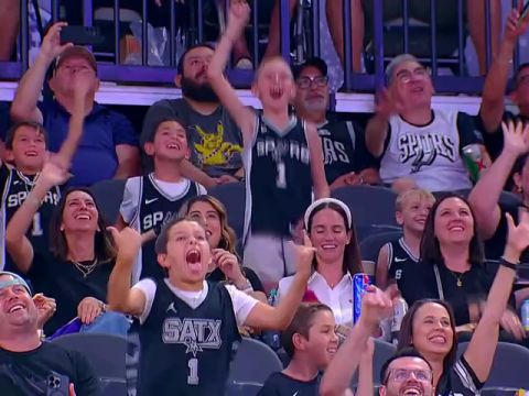 NBA季前赛：爵士vs马刺第1节英文原声回放