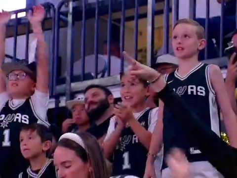 NBA季前赛：爵士vs马刺第1节中文解说回放