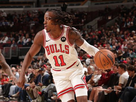 多森姆vs雄鹿集锦 12中8得到全场最高22分充分展现自我