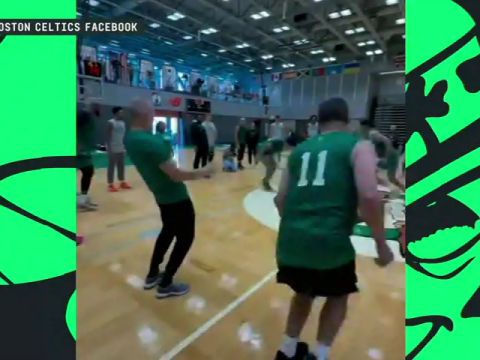 NBA季前赛：骑士vs凯尔特人第4节中文解说回放