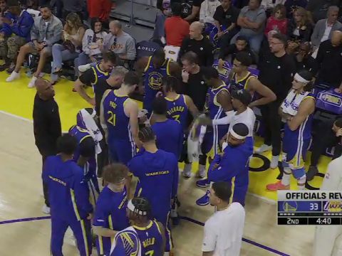 NBA季前赛：勇士vs湖人第2节英文原声回放