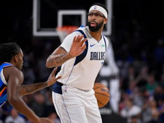 独行侠主帅：戴维斯的体能状态正在稳步提升，他的出场时间也随之逐渐增加