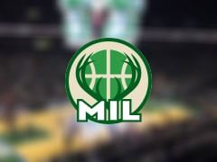 雄鹿伤病报告：G·哈里斯因轮休受伤出战成疑(2025年10月15日)