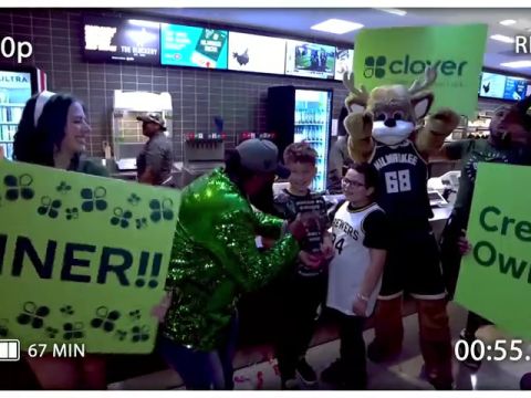 NBA季前赛：雷霆vs雄鹿第3节中文解说回放