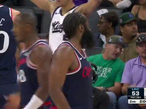 NBA季前赛：快船vs国王英文原声全场回放