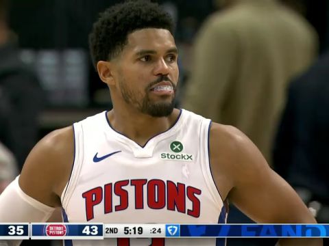 奇才vs活塞第2节中文解说回放