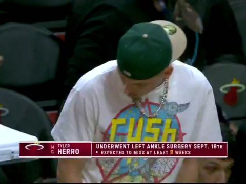 NBA季前赛：灰熊vs热火第1节英文原声回放