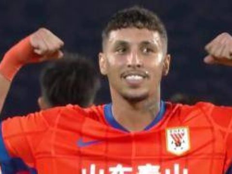 [进球视频]克雷桑点射扳平！程进禁区内绊倒李源一，裁判回看VAR后判点！