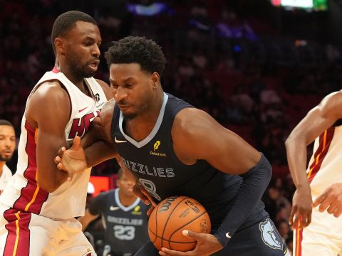 杰克逊vs热火集锦 砍下16分策应队友率队取胜