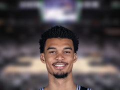 NBA每日盖帽王：维克托·文班亚马4盖帽(2025年10月18日)