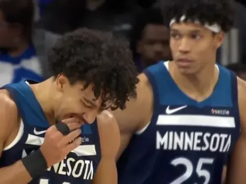 【全场回放】 76人vs森林狼 (金哲豪)