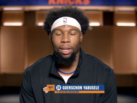 NBA季前赛：黄蜂vs尼克斯第3节中文解说回放