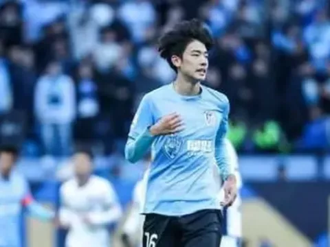 【全场回放】 大连英博海发vs武汉三镇 (涂远、于海)