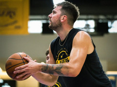 首次没有老詹的揭幕战，NBA前瞻分析：勇士vs湖人比分预测