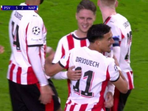 [进球视频]后防不设防！德里奥赫快攻无私横传 佩皮轻松推射破门