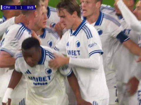 [进球视频]多特被扳平！哥本哈根门前乱战，安东不慎自摆乌龙