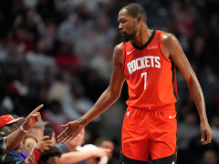 火箭记者：这只是新赛季第一场比赛还有调整空间，火箭需要更好的把球交给杜兰特