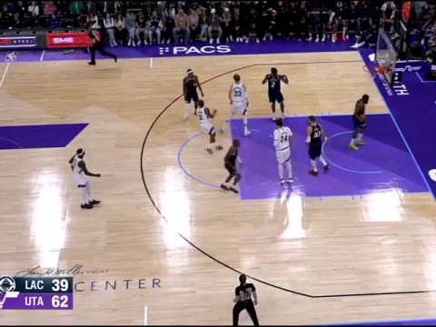 NBA常规赛：快船vs爵士第2节英文原声回放