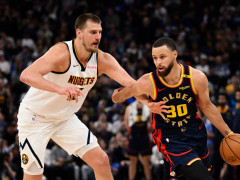 高效砍下42分！库里生涯第72场单场40+，追平杜兰特并列历史第九