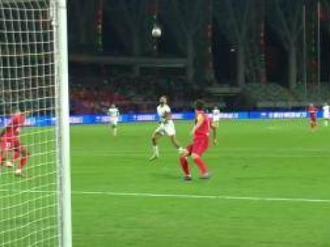 [进球视频]廖均健头球解围，恩里克凌空抽射破门，玉昆1-0梅州