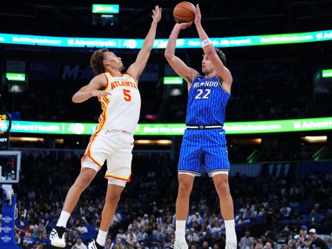 老鹰vs魔术精华回放 小瓦27+6不敌特雷杨25+6惨遭逆转