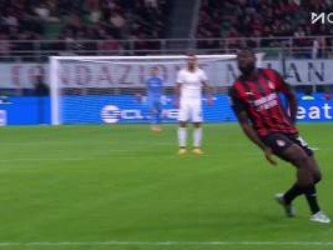 [进球视频] 米兰1-1遭扳平！德温特禁区内手球送点！夸德拉多主罚命中！