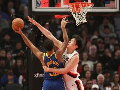 7分14秒创新高！杨瀚森1扣2分2帽已超首秀 小杨再赞各位大哥太拼