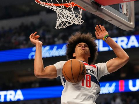 凯肖恩-乔治vs独行侠集锦 全场拿下34分11篮板三分9中7带领奇才战胜独行侠