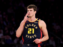 NBA常规赛勇士vs开拓者 勇士突然变阵！波斯特顶替波杰姆斯基首发出战