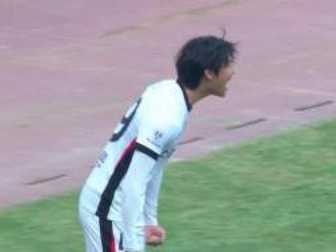 [进球视频]刘若钒送德布劳内式助攻！李新翔抢点破门，海港1-0领先泰山