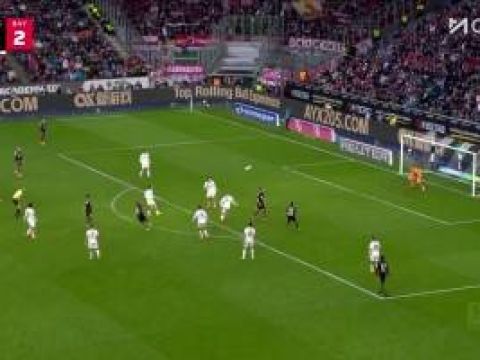 [进球视频] 拜仁小孩哥太猛啦?！17岁卡尔世界波破门，拜仁3-0领先