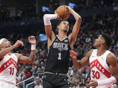 NBA前瞻 多伦多猛龙VS圣安东尼奥马刺比分推荐（10月28日）锋线大队硬刚文班亚马