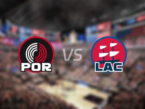 NBA常规赛：开拓者第二节领先快船5分，霍勒迪得到13分，伦纳德得到13分