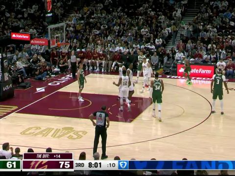 雄鹿vs骑士第3节英文原声回放