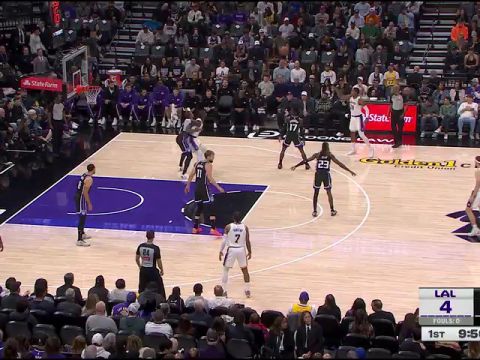 NBA常规赛：湖人vs国王第1节英文原声回放