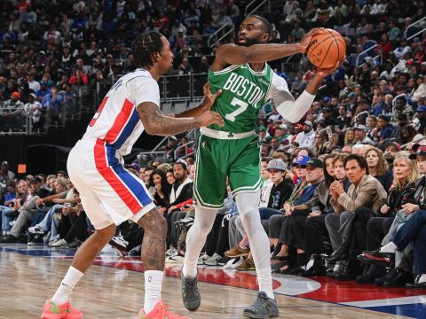 布朗vs活塞集锦 狂砍41分6篮板4助攻难挽败局