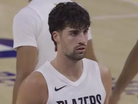 【全场回放】 湖人vs开拓者 (杨健、苏群、李根、秋童)