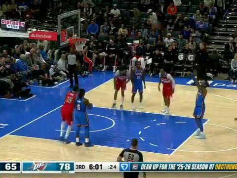 NBA常规赛：奇才vs雷霆第3节英文原声回放