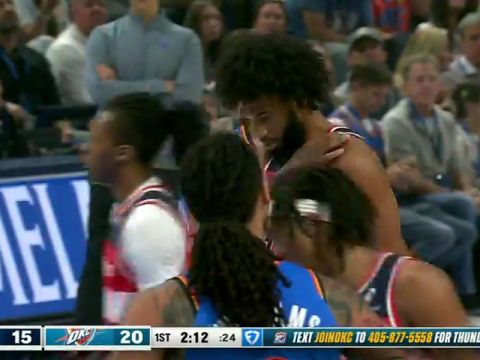 NBA常规赛：奇才vs雷霆第1节英文原声回放