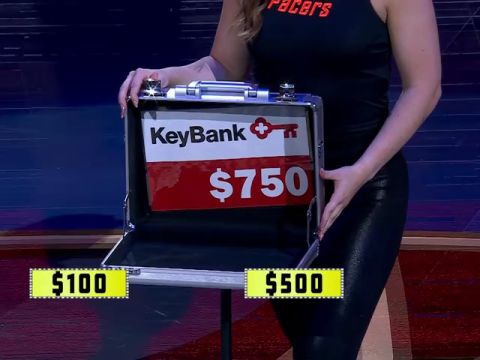 老鹰vs步行者第2节英文原声回放