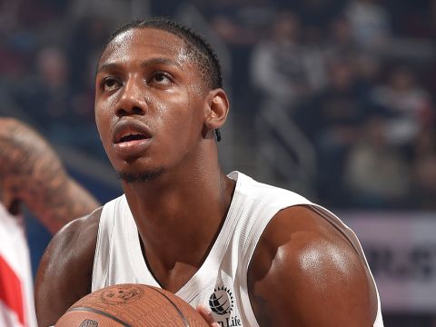 巴雷特vs骑士集锦 15中8得到20分首节4中4得分上双