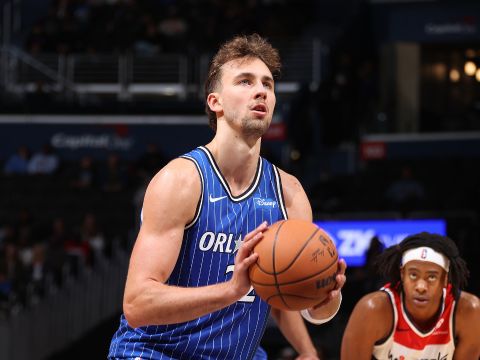 小瓦格纳vs奇才集锦 全面表现轰下25+6+6组织串联球队