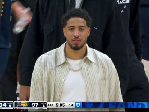 NBA常规赛：勇士vs步行者第4节英文原声回放