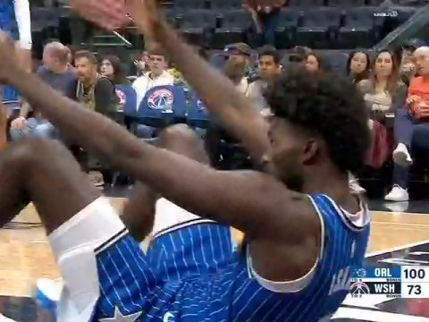 NBA常规赛：魔术vs奇才英文原声全场回放