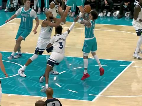 NBA常规赛：森林狼vs黄蜂英文原声全场回放