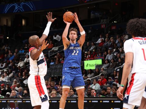 魔术125-94奇才 班凯罗与小瓦格纳合砍53分大胜奇才